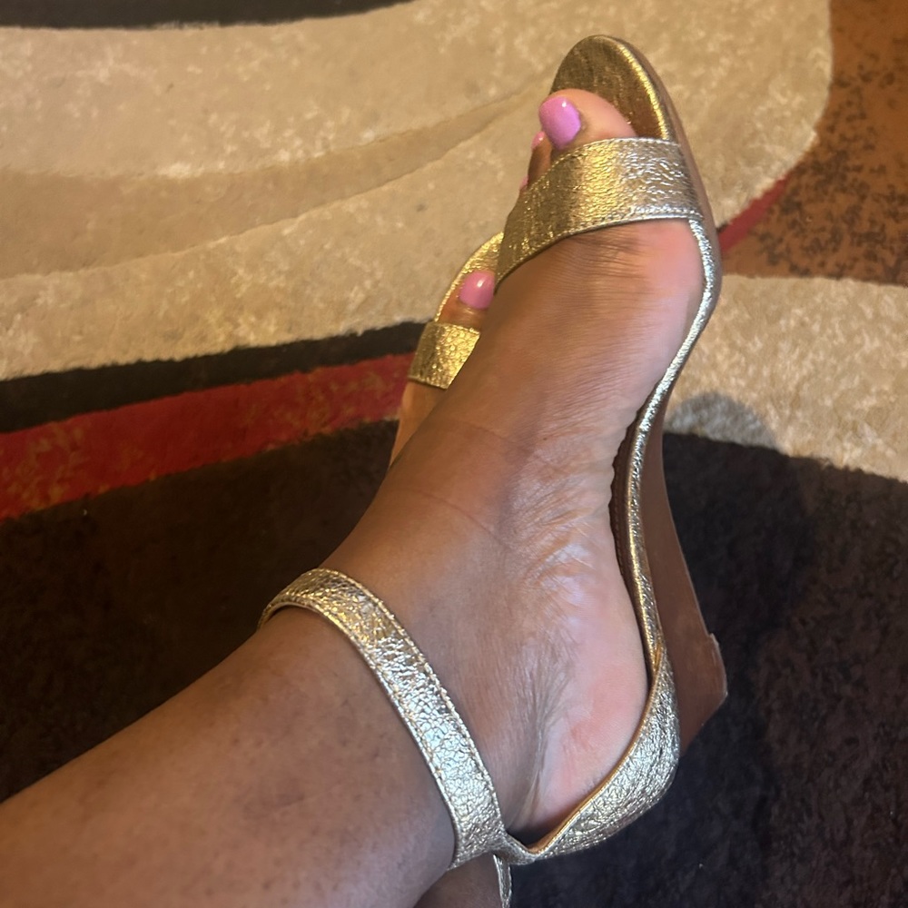 Good Tory Burch Wedge Sandals